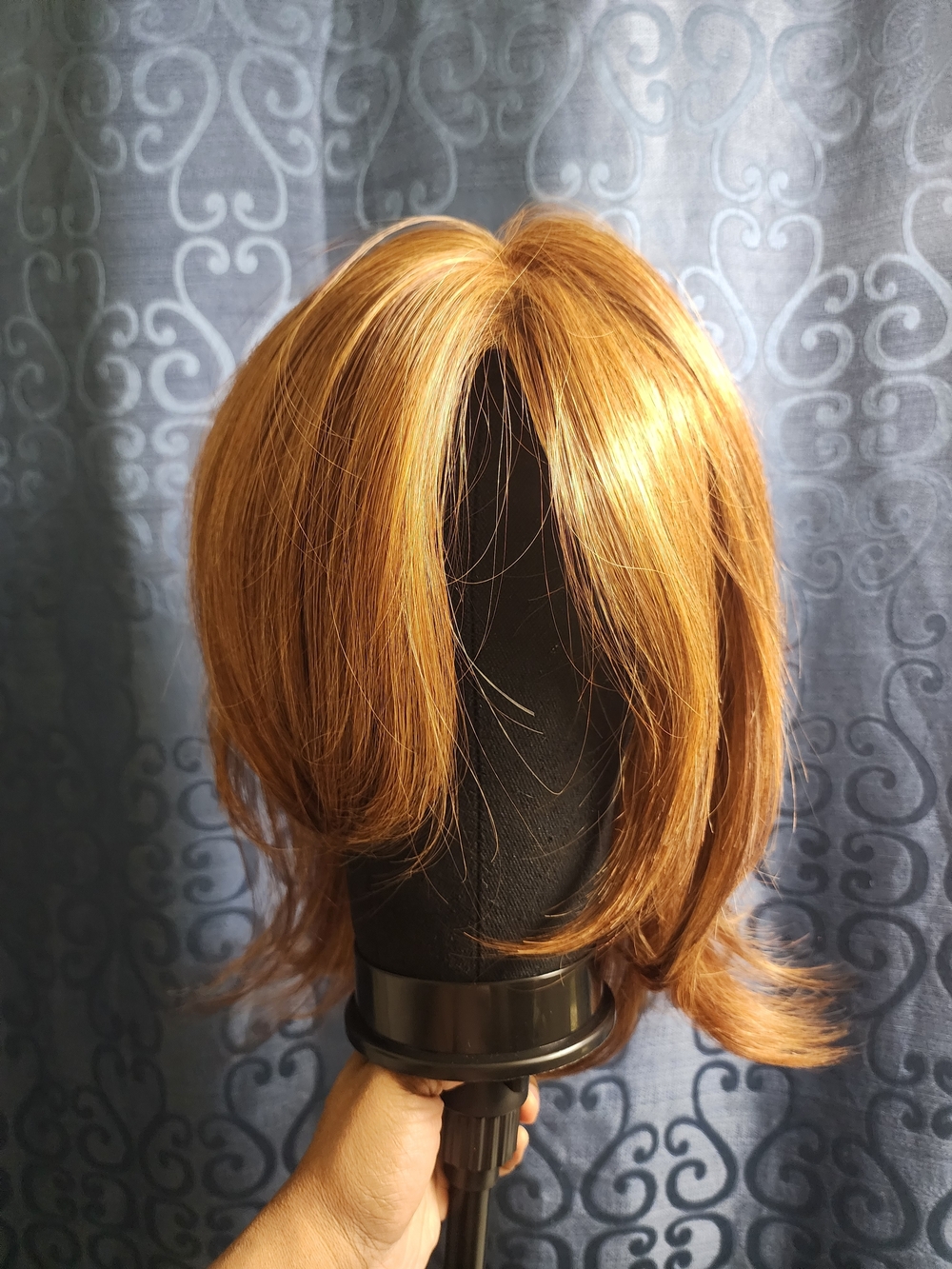 Women’s Short Layered Wig in Auburn